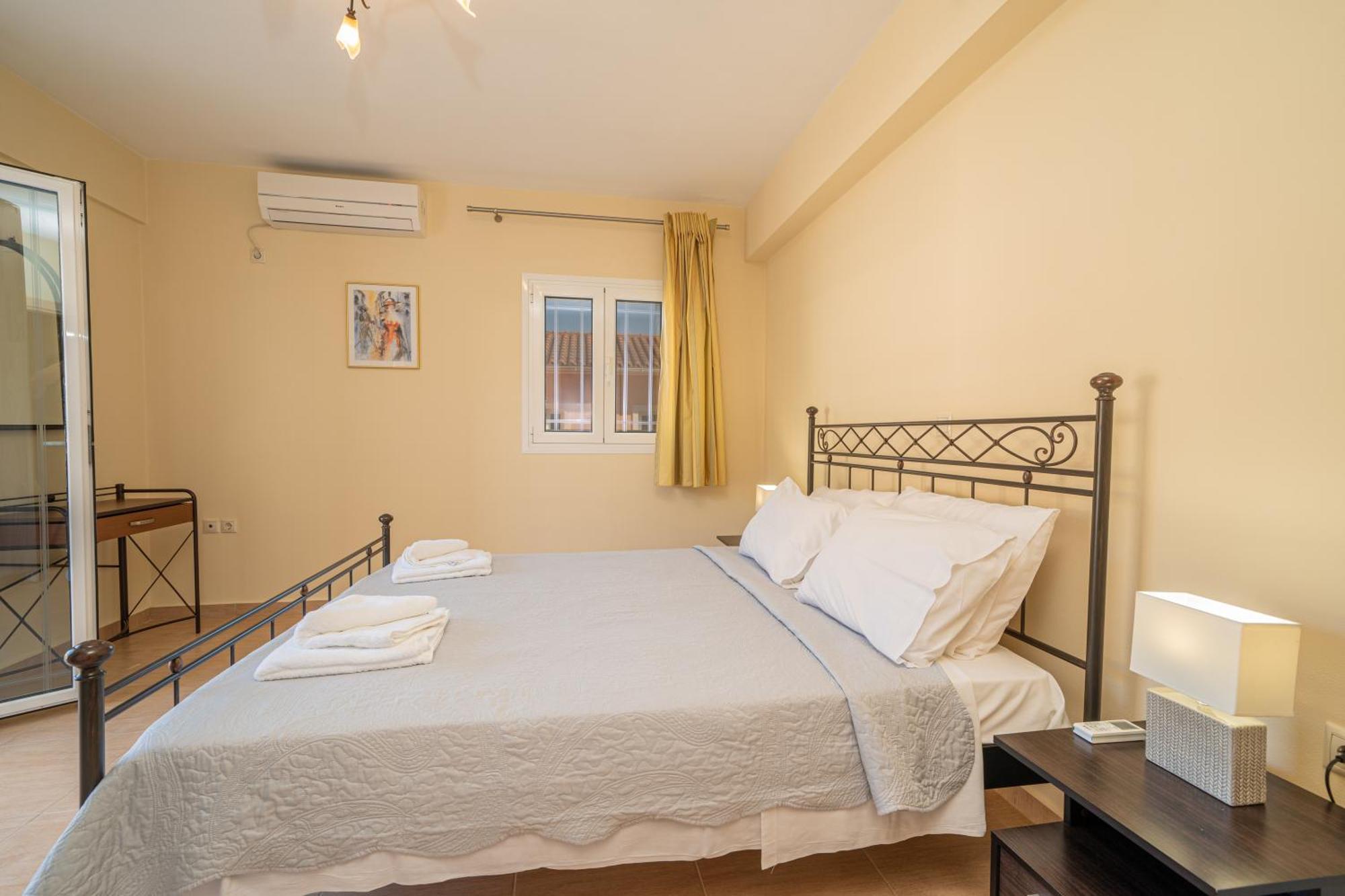 Dimitra'S House Apartment Argostoli  Bagian luar foto